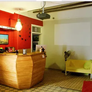  Hostel La Nau